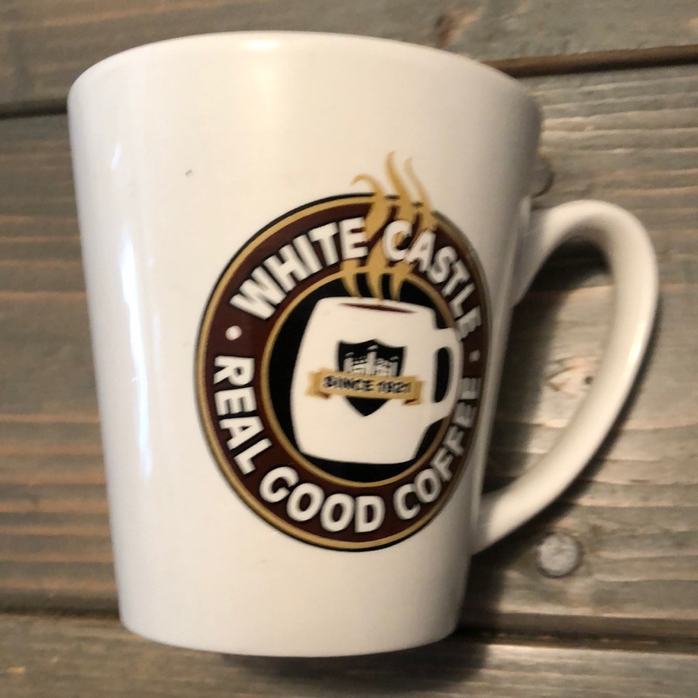 White Castle Coffee Mug ☕️- good condition- No chips or cracks ☕️